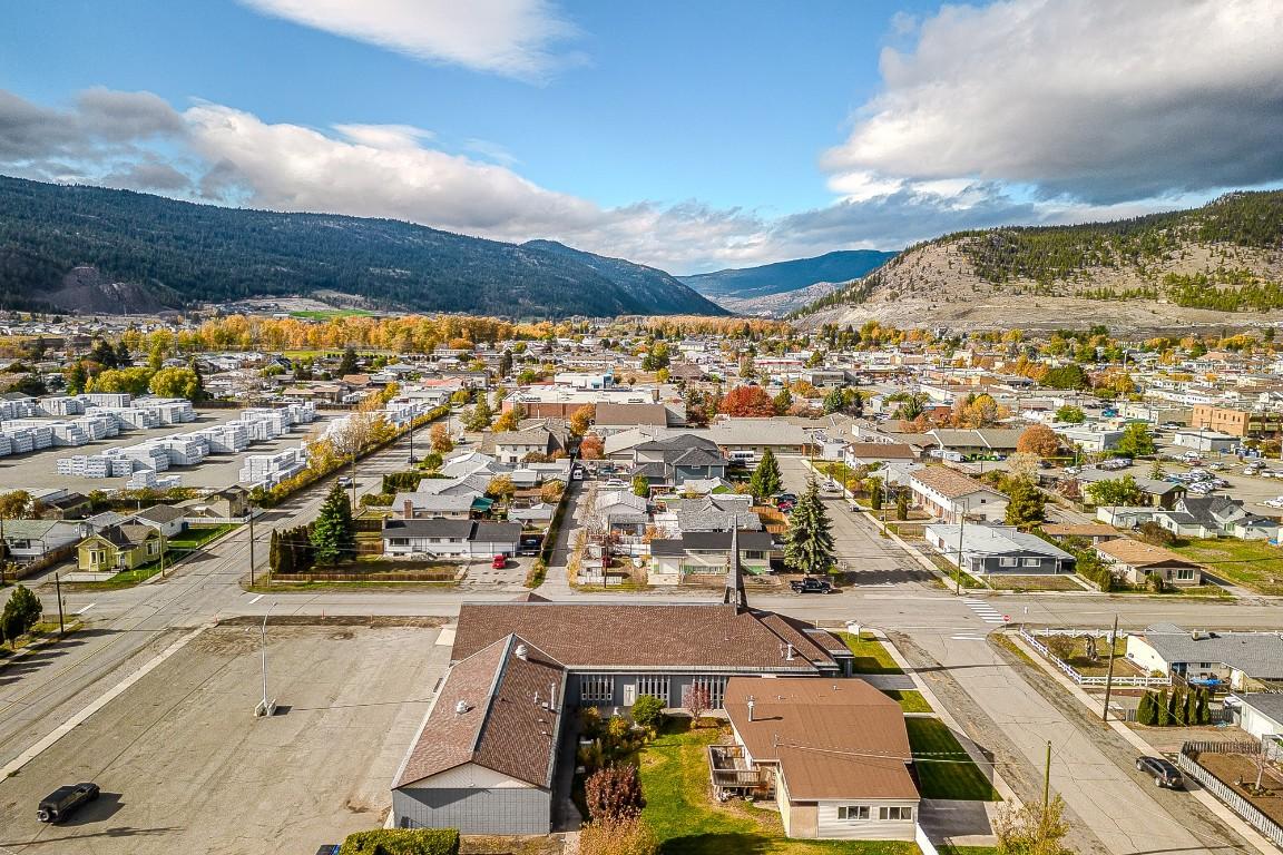 2240 Jackson Avenue, Merritt, BC - Outdoor With View