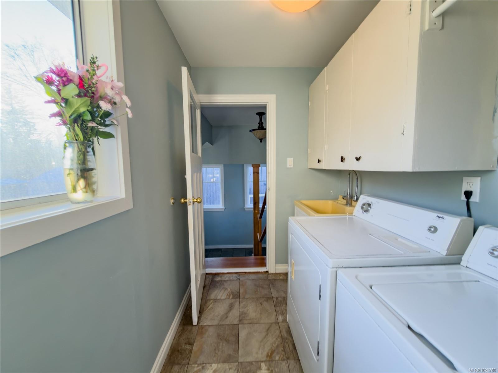 823 Chelsea St, Nanaimo, BC