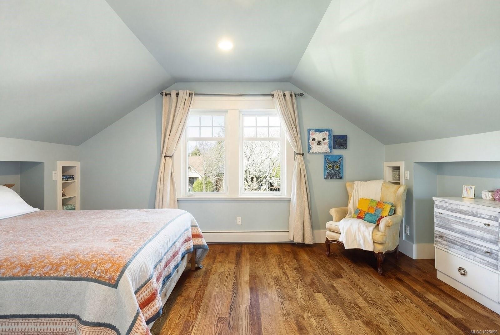 2231 Windsor Rd, Oak Bay, BC