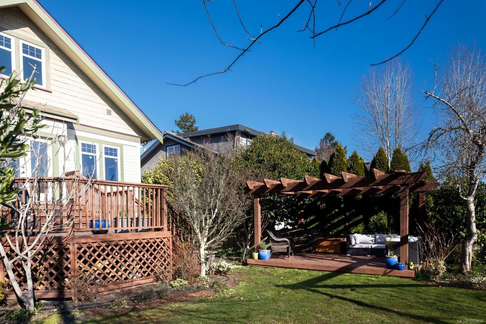 2231 Windsor Rd, Oak Bay, BC