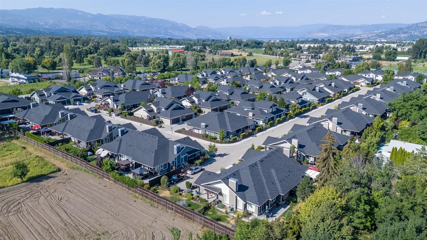 47-1960 Klo Road, Kelowna, BC - Outdoor With View