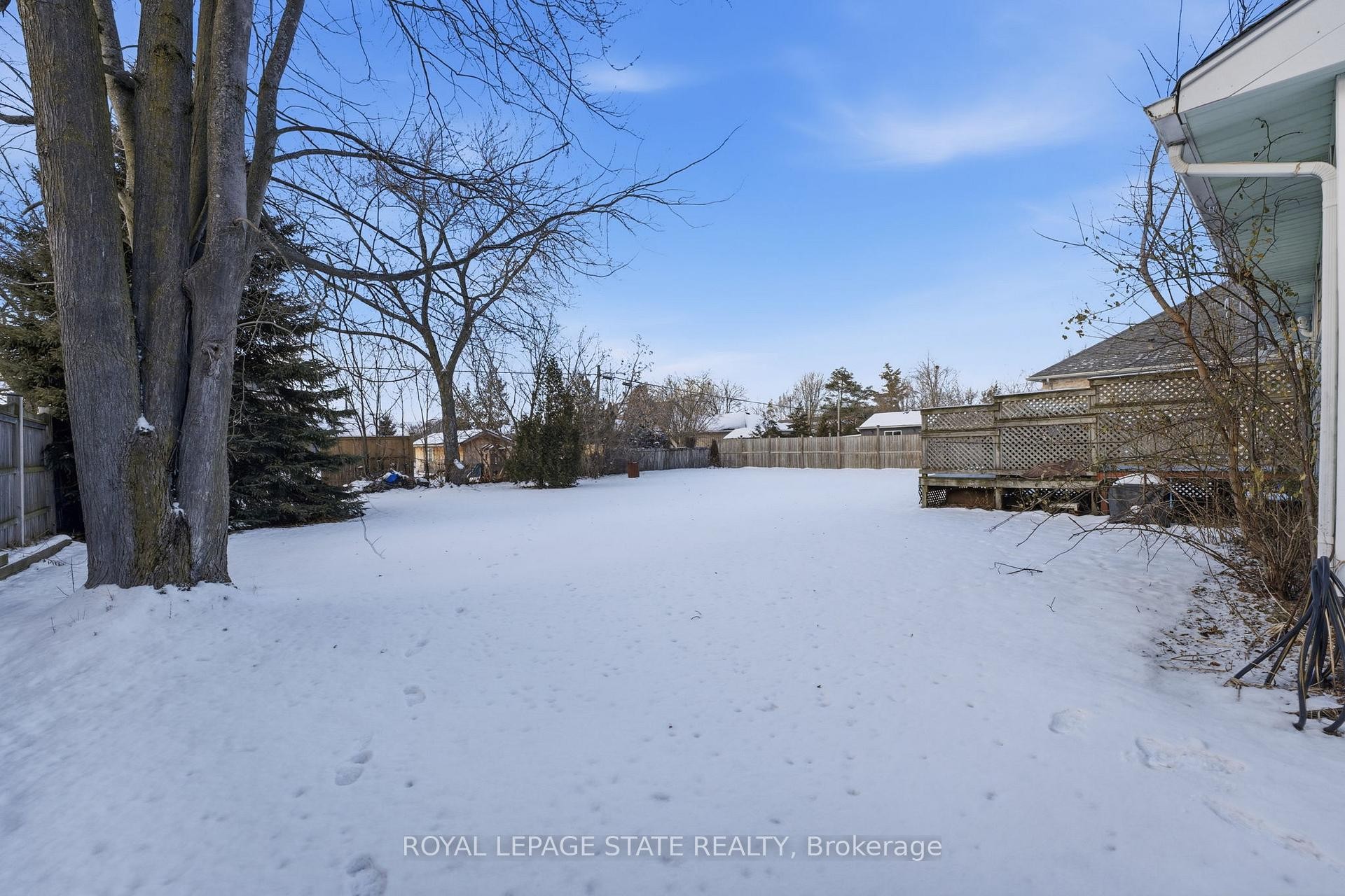 29 Leckie Avenue, Hamilton, ON - Outdoor