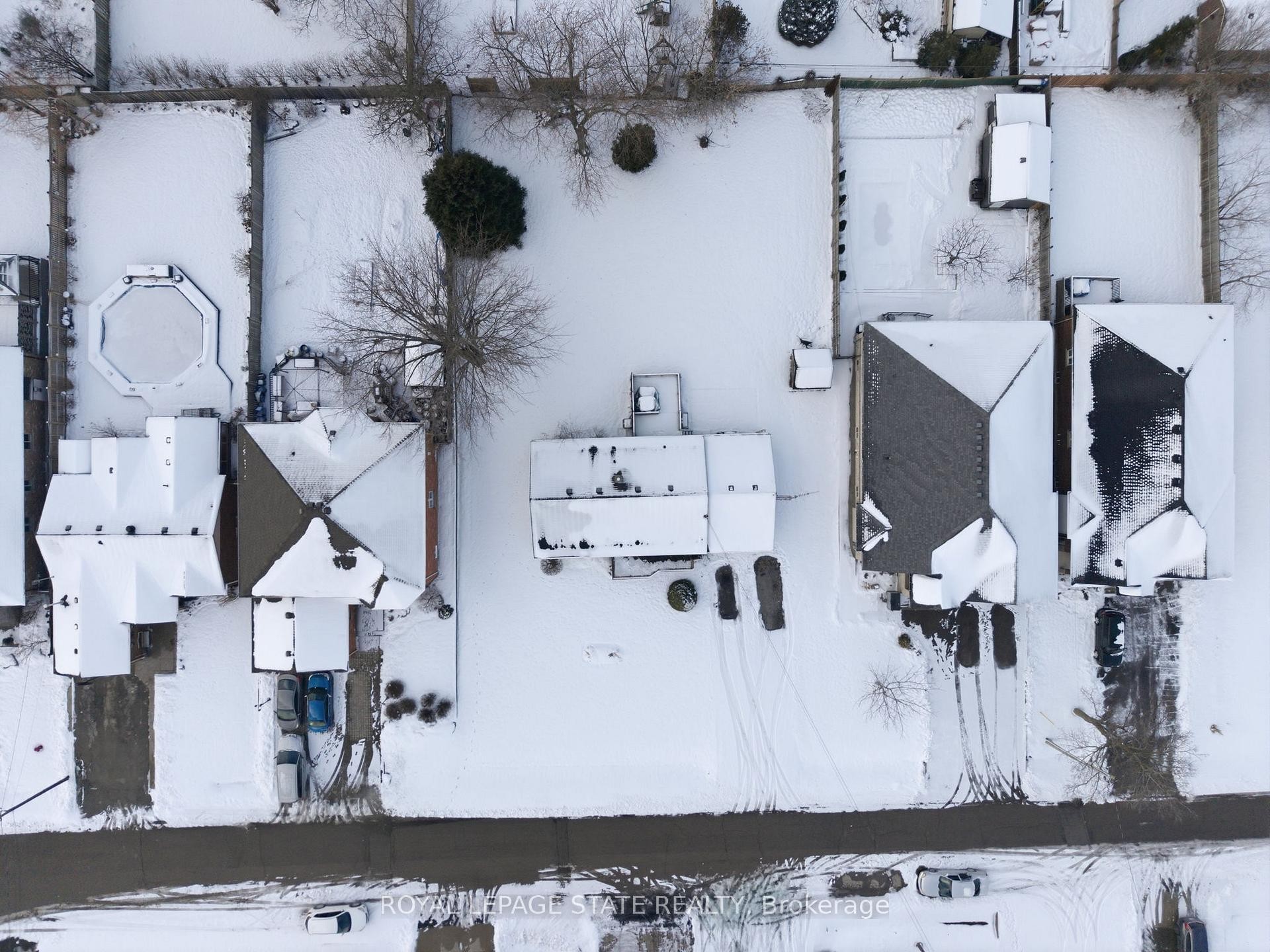 29 Leckie Avenue, Hamilton, ON - Outdoor With View