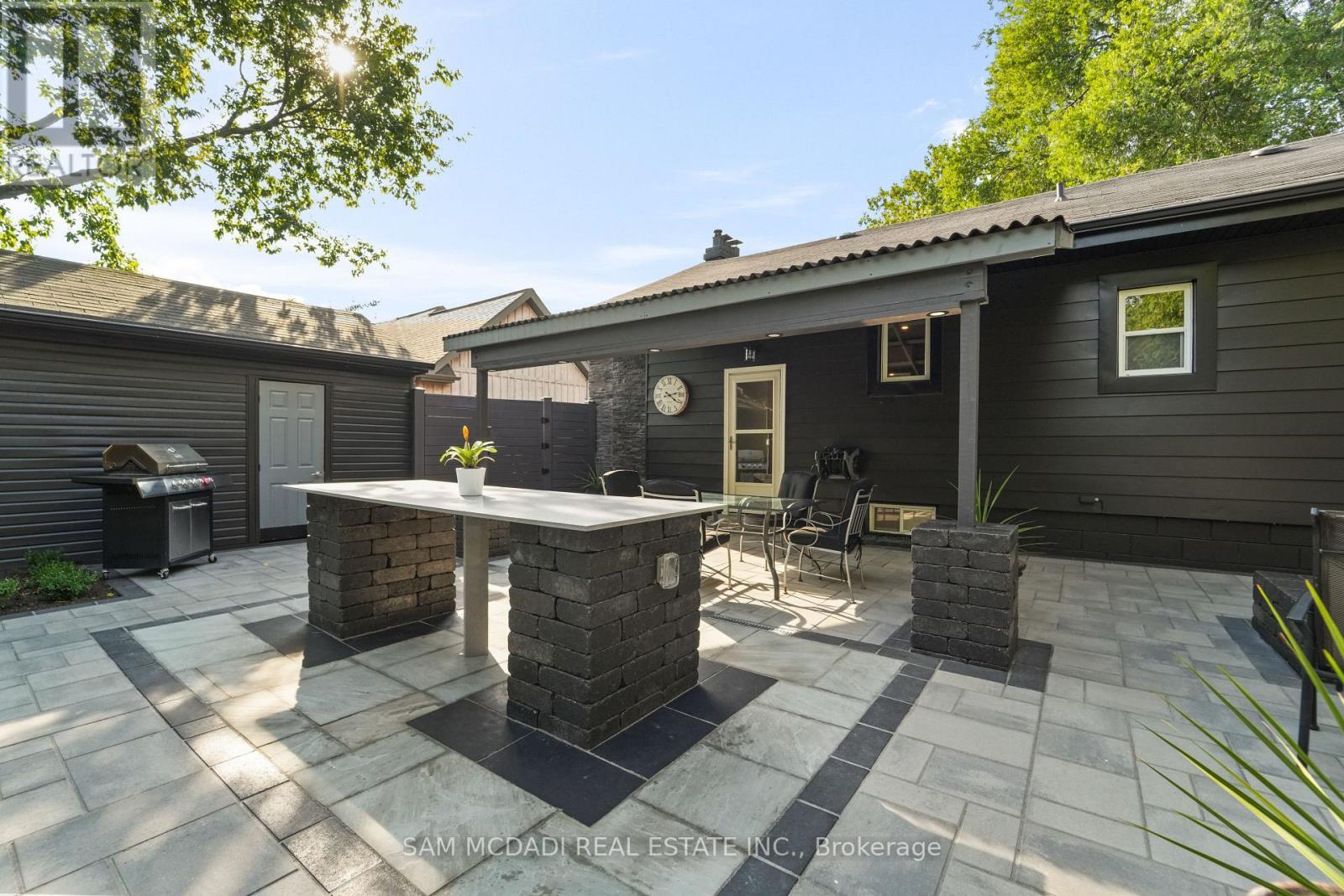 1140 Halliday Avenue, Mississauga, ON - Outdoor With Deck Patio Veranda