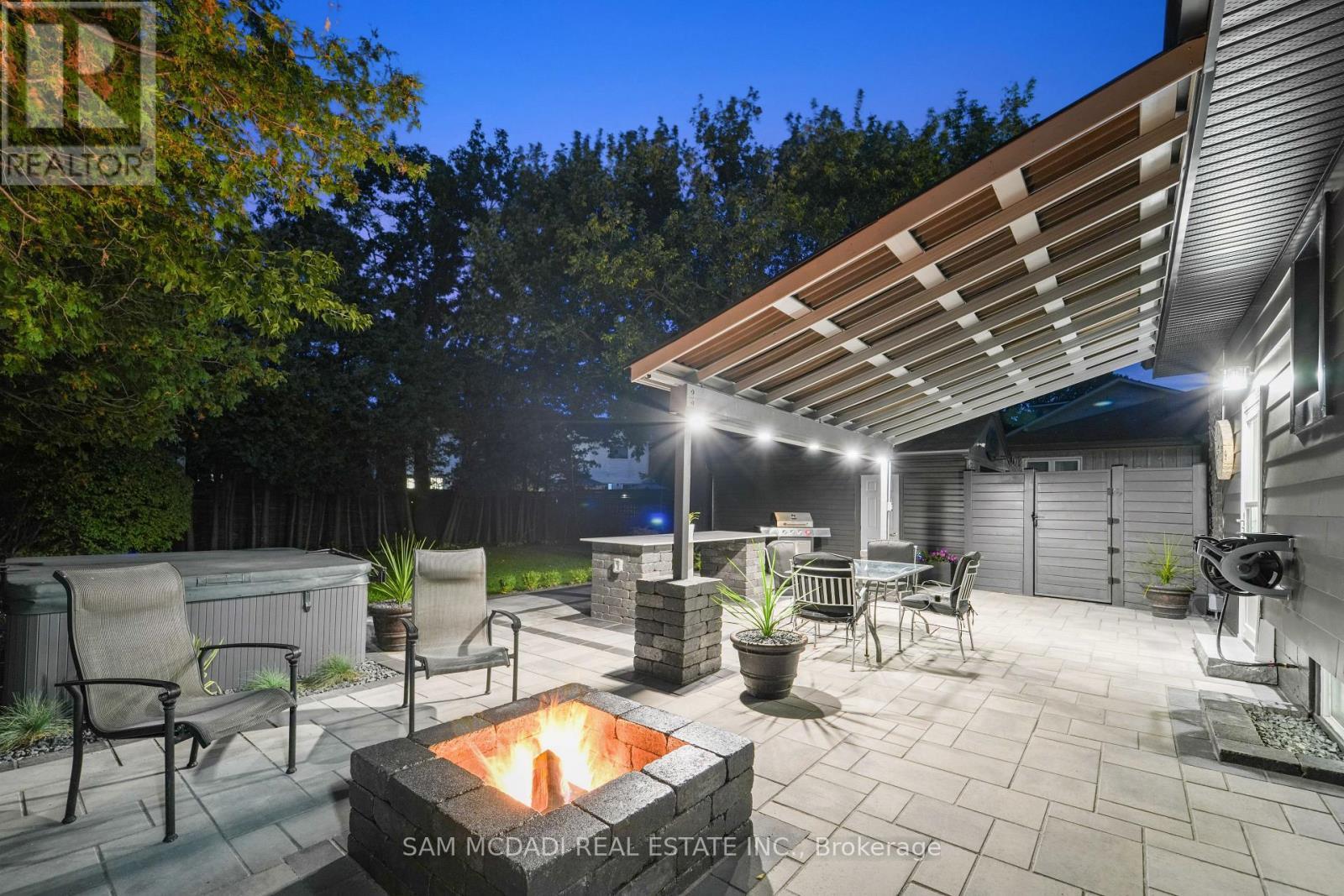 1140 Halliday Avenue, Mississauga, ON - Outdoor With Deck Patio Veranda