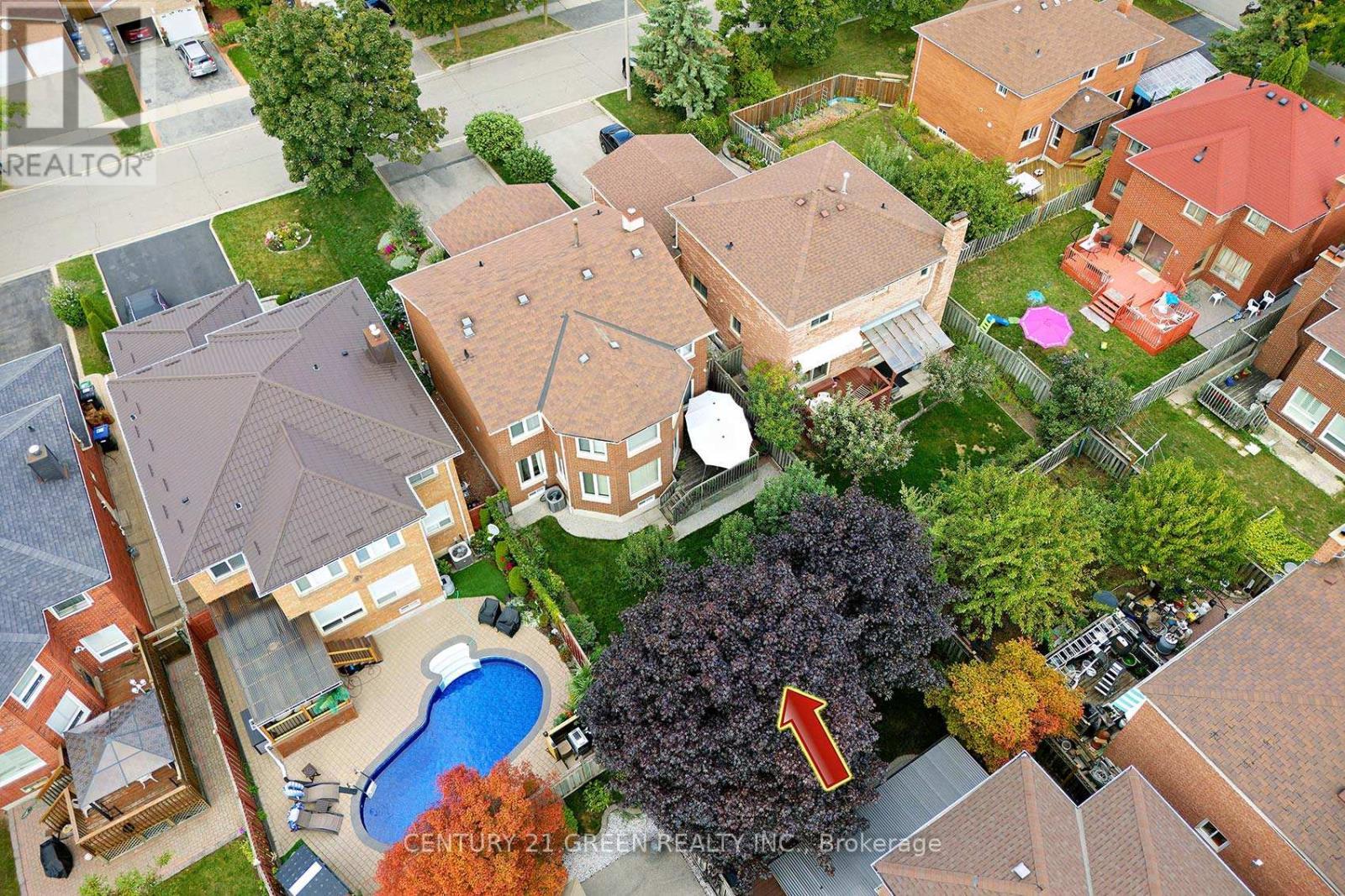 418 Chieftan Circle, Mississauga, ON - Outdoor With View