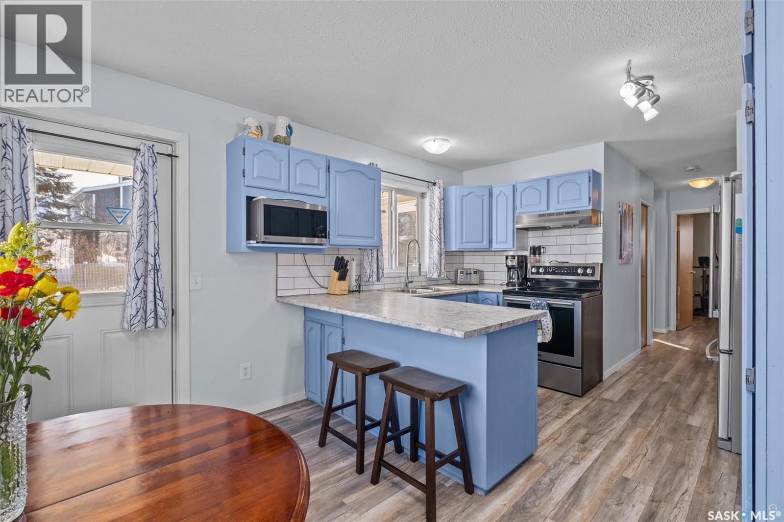 1503 Bliss Crescent, Prince Albert, SK - Indoor Photo Showing Kitchen With Upgraded Kitchen