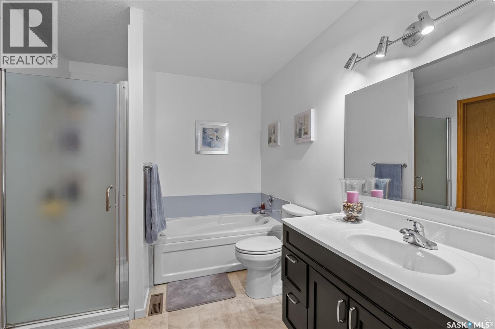1503 Bliss Crescent, Prince Albert, SK - Indoor Photo Showing Bathroom