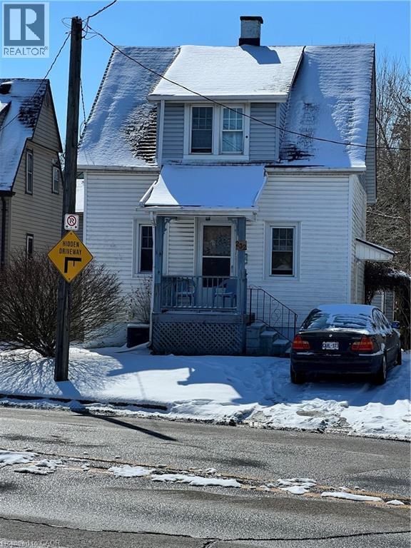 232 Cedar Street, Simcoe, ON - Outdoor