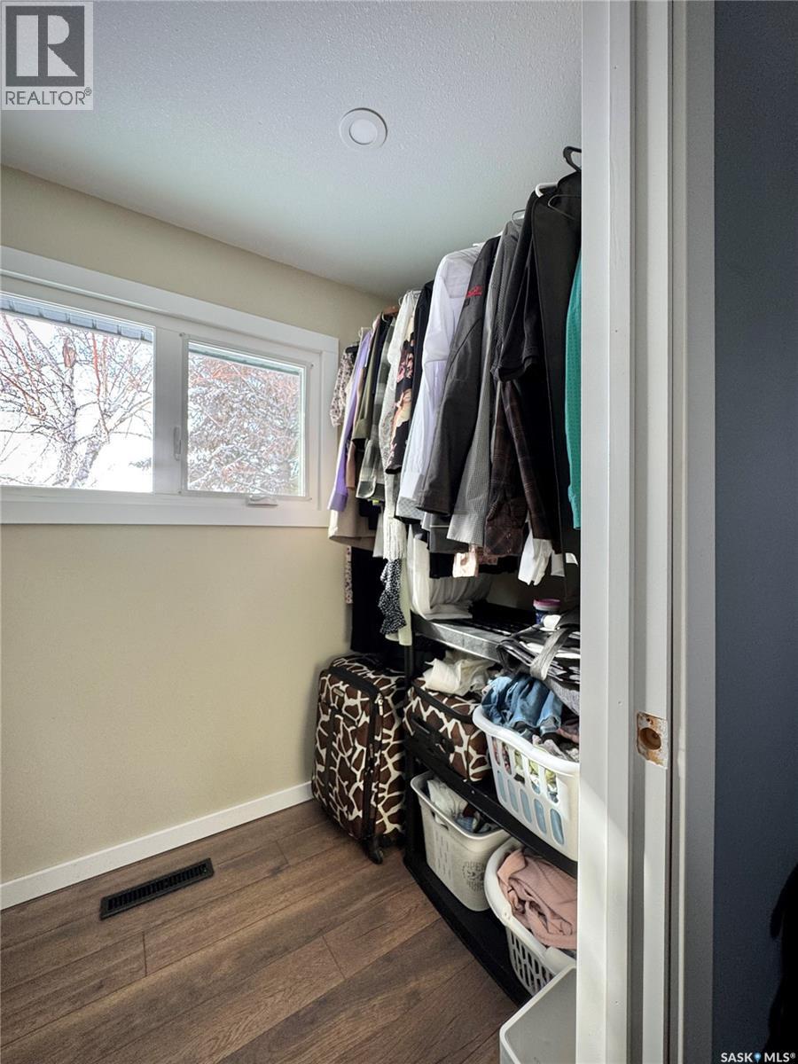 19 Hudson Bay, Esterhazy, SK - Indoor Photo Showing Other Room