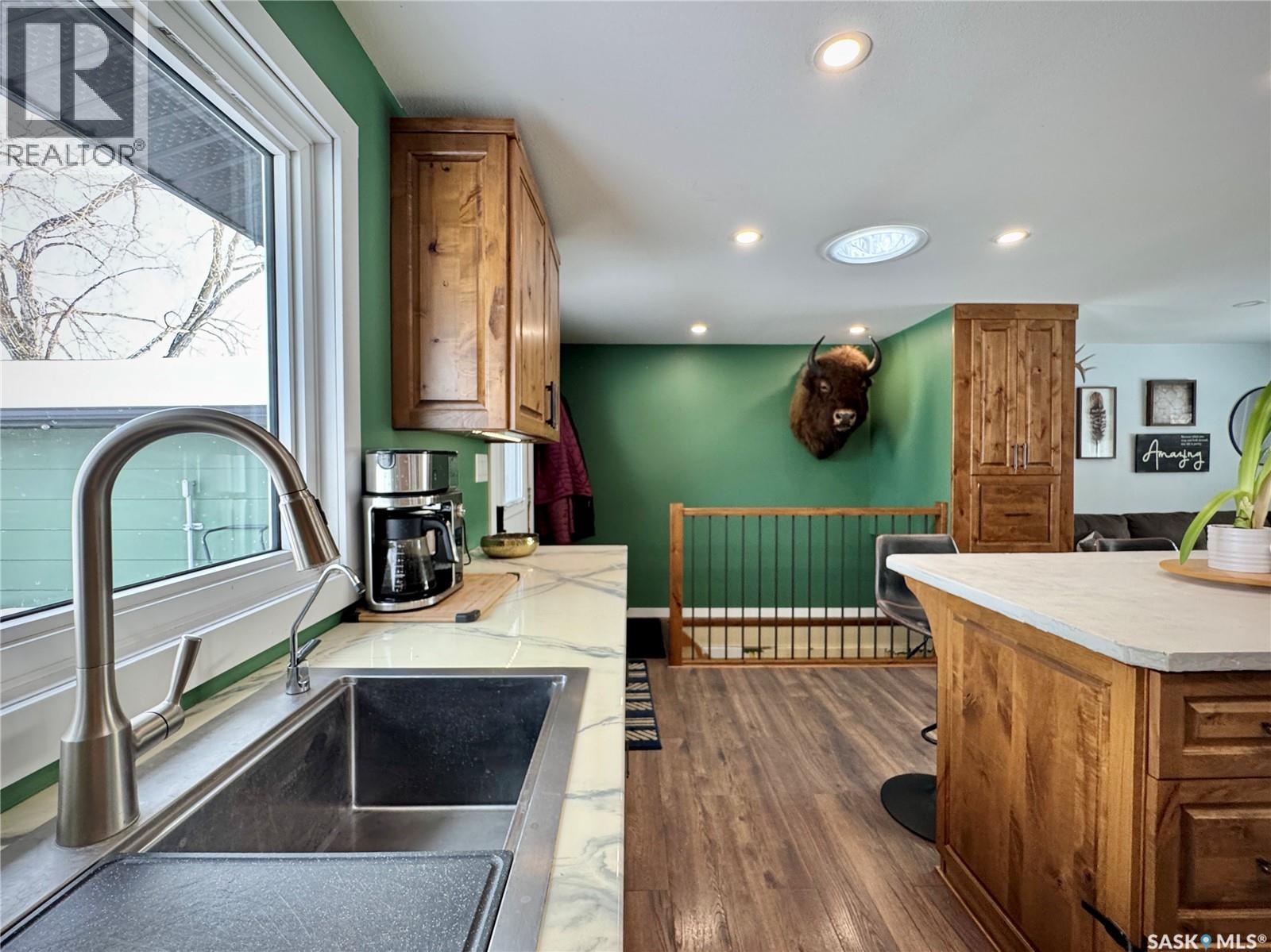 19 Hudson Bay, Esterhazy, SK - Indoor Photo Showing Kitchen