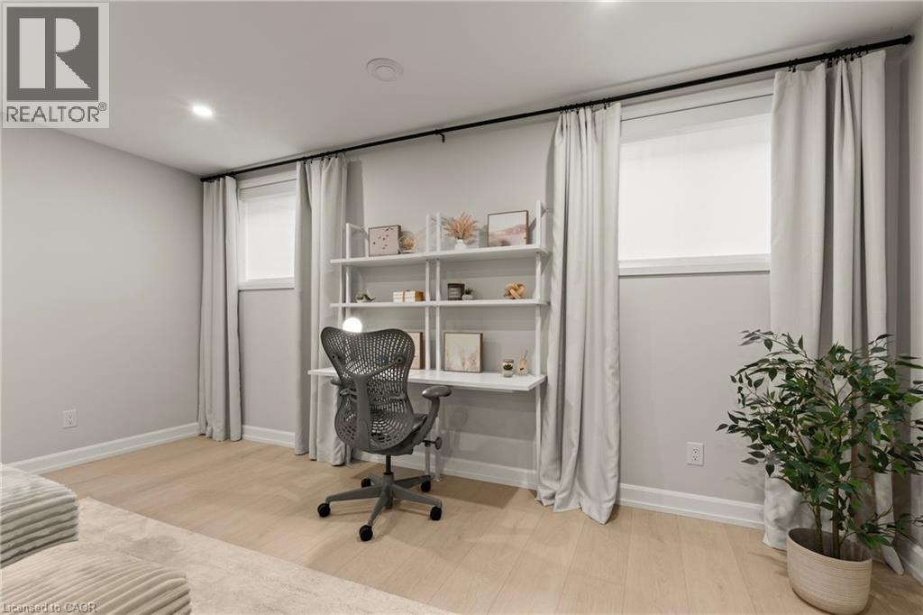 27 Maple Leaf Avenue S, Ridgeway, ON - Indoor
