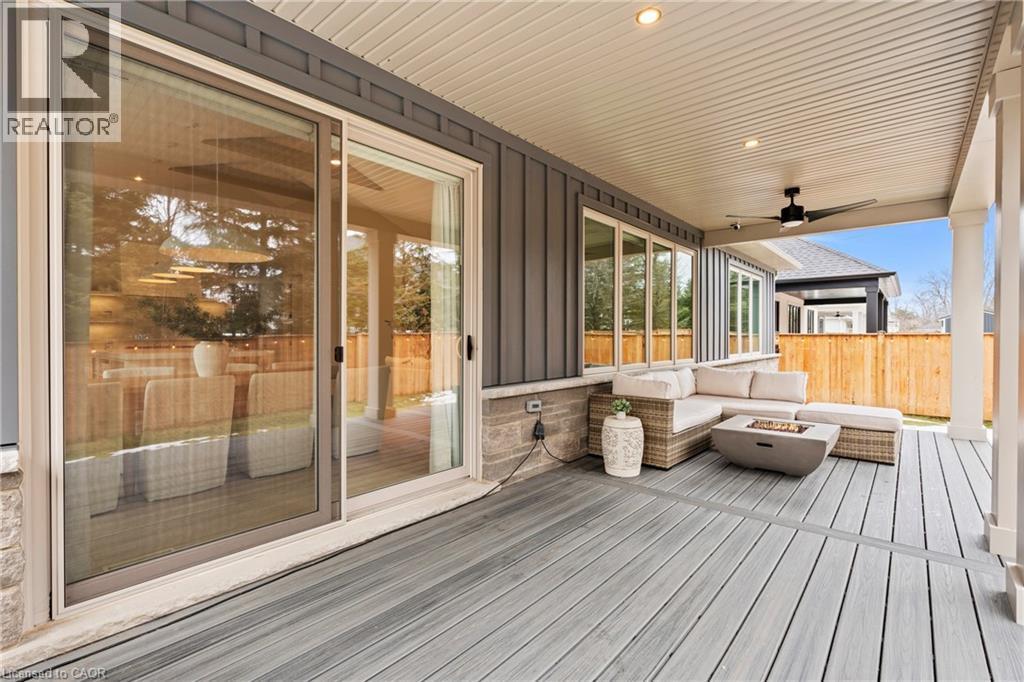 27 Maple Leaf Avenue S, Ridgeway, ON - Outdoor With Deck Patio Veranda With Exterior
