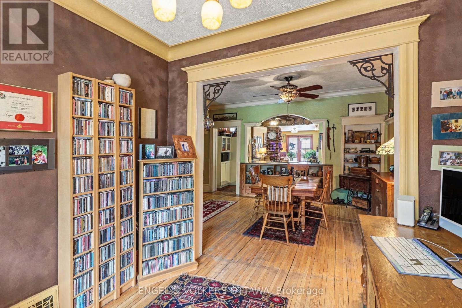 88 Pinhey Street, Ottawa, ON - Indoor