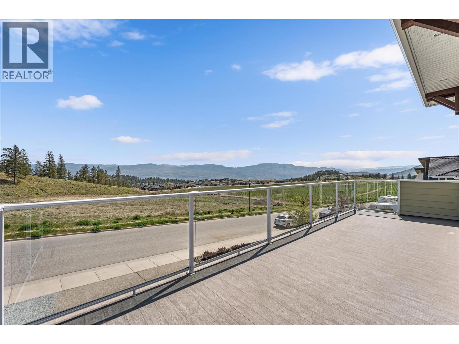 2600 Paramount Drive, West Kelowna, BC - Outdoor With View