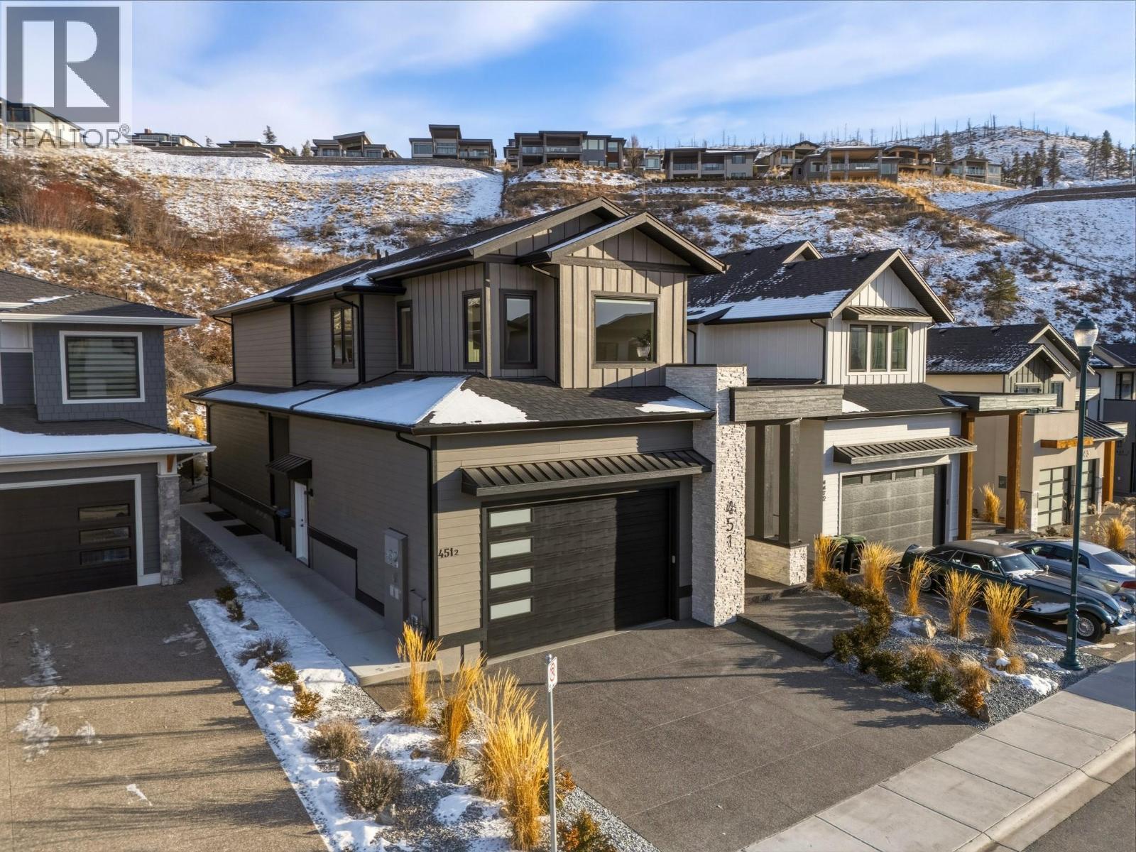 451 Vision Court, Kelowna, BC - Outdoor With View