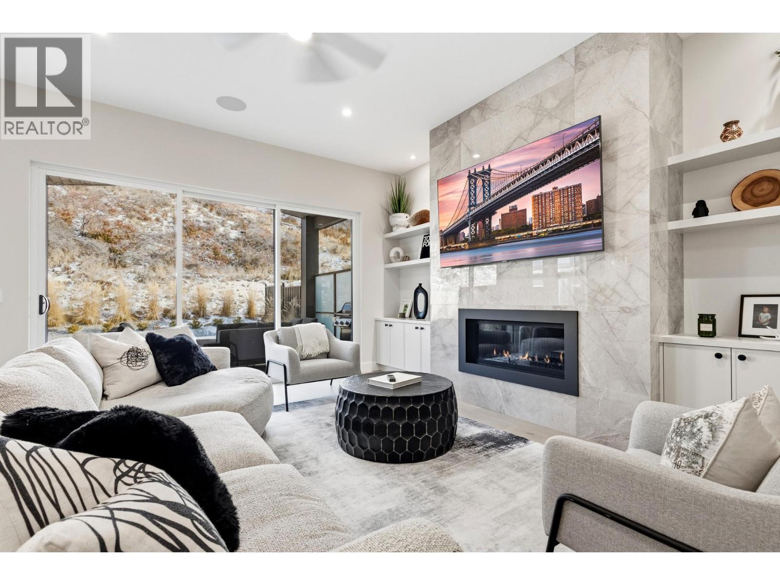 451 Vision Court, Kelowna, BC - Indoor Photo Showing Living Room With Fireplace