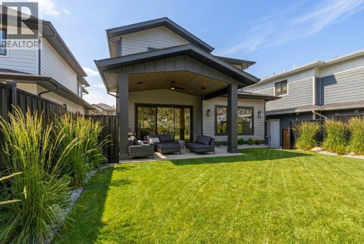 451 Vision Court, Kelowna, BC - Outdoor