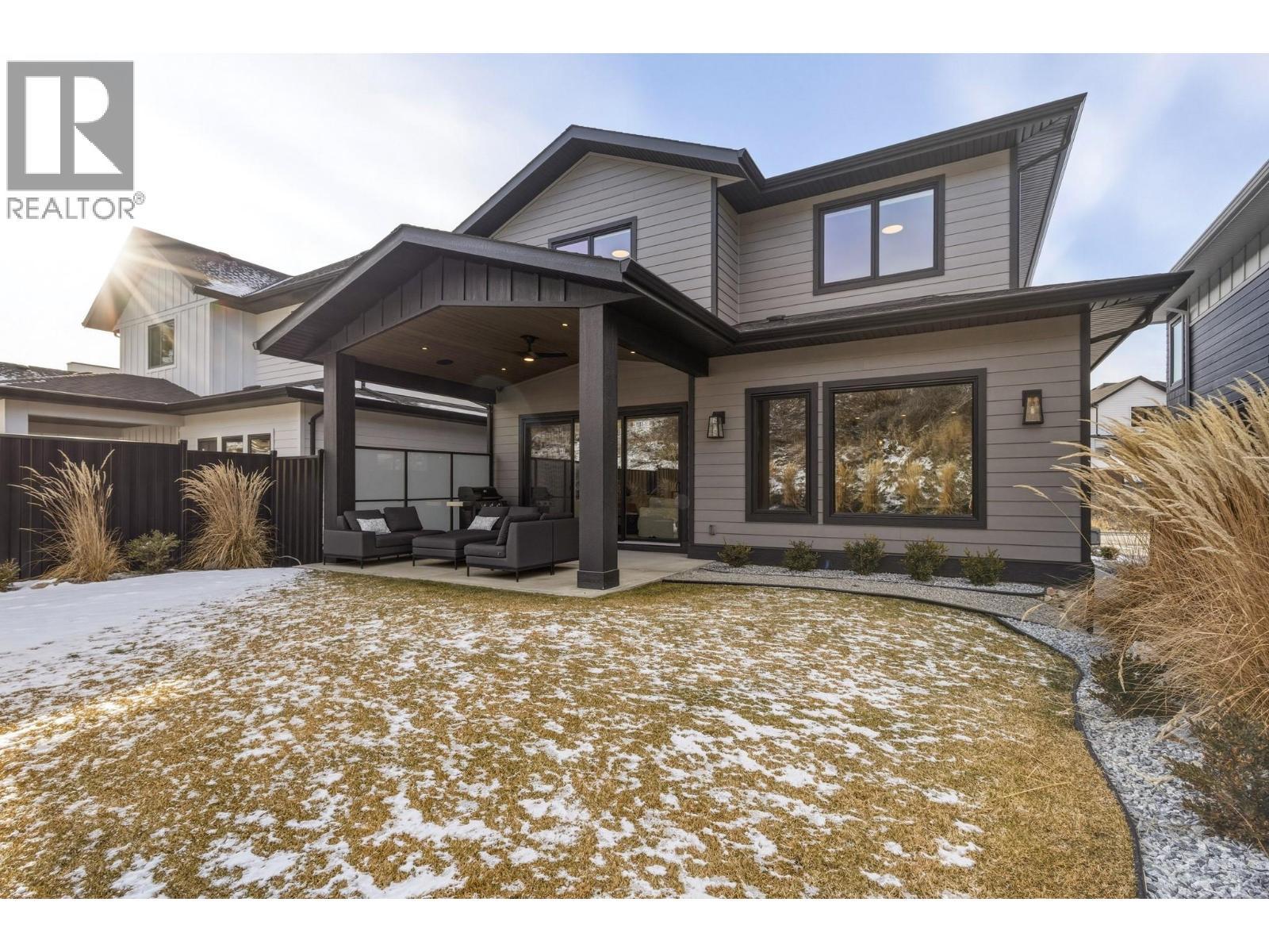 451 Vision Court, Kelowna, BC - Outdoor