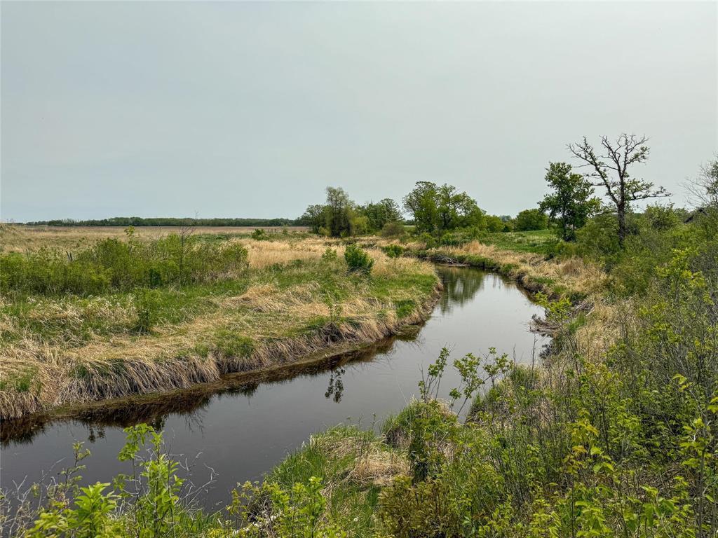 0 10 Road E, Komarno, MB