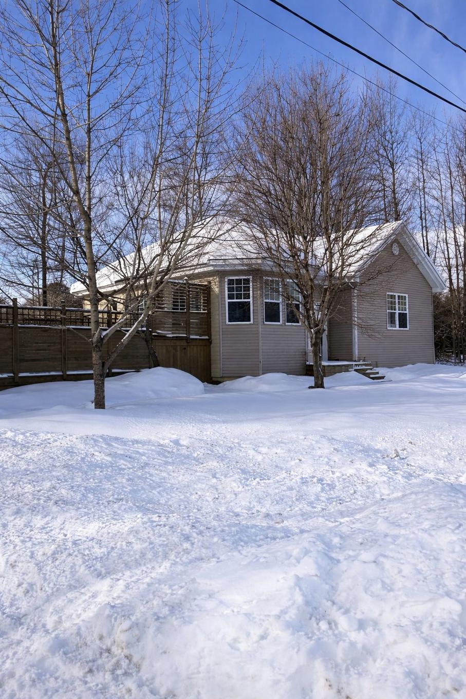 Façade - 771 Rue Magnan, L'Épiphanie, QC - Outdoor