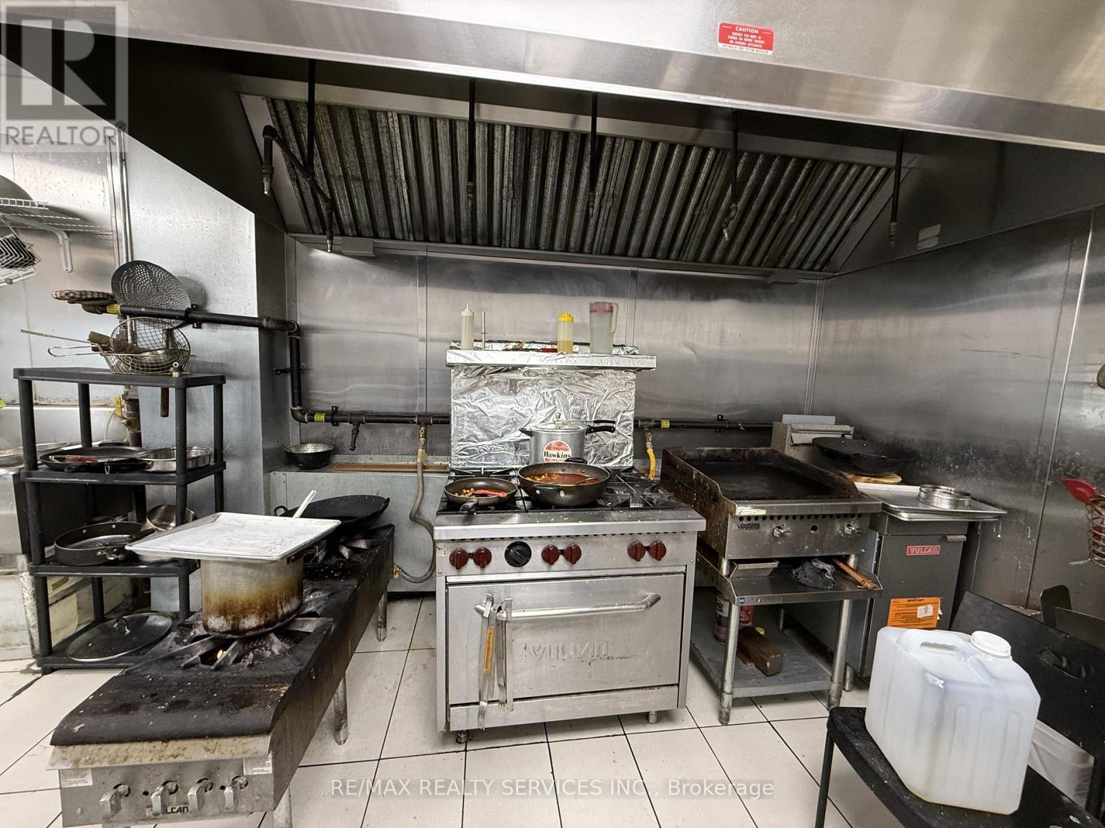 364 Richmond Street, London East, ON