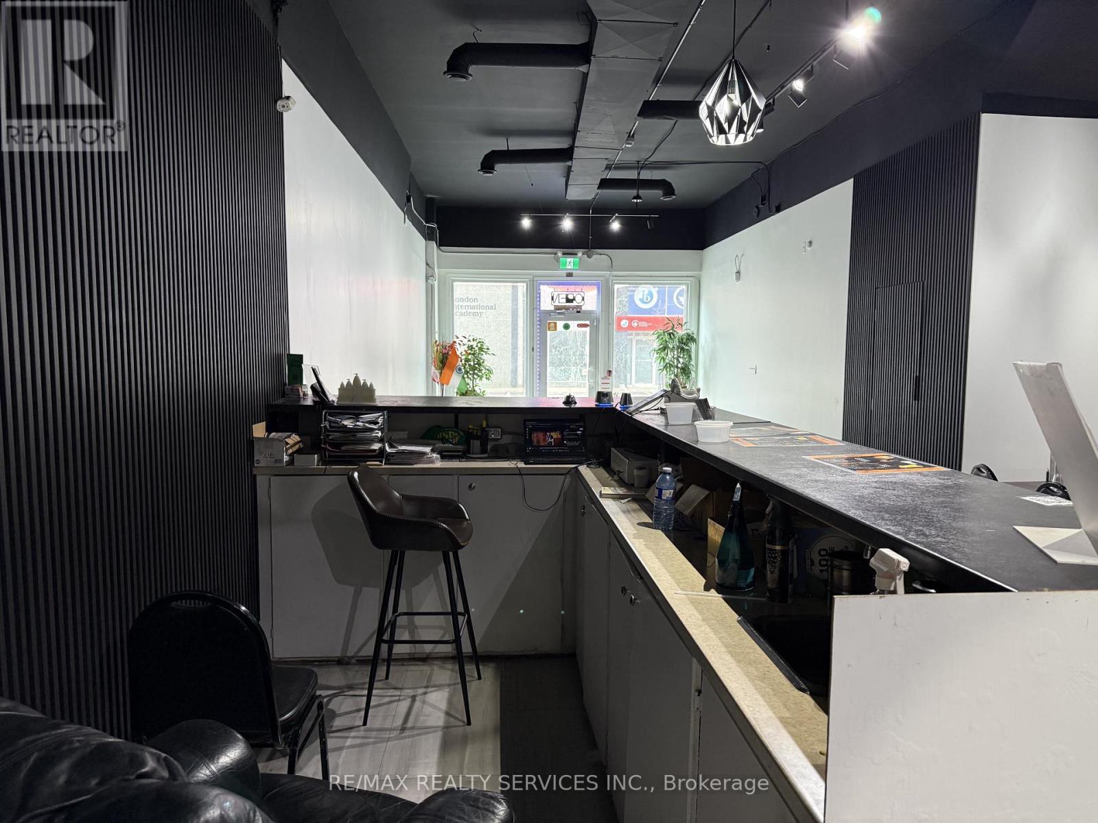 364 Richmond Street, London East, ON