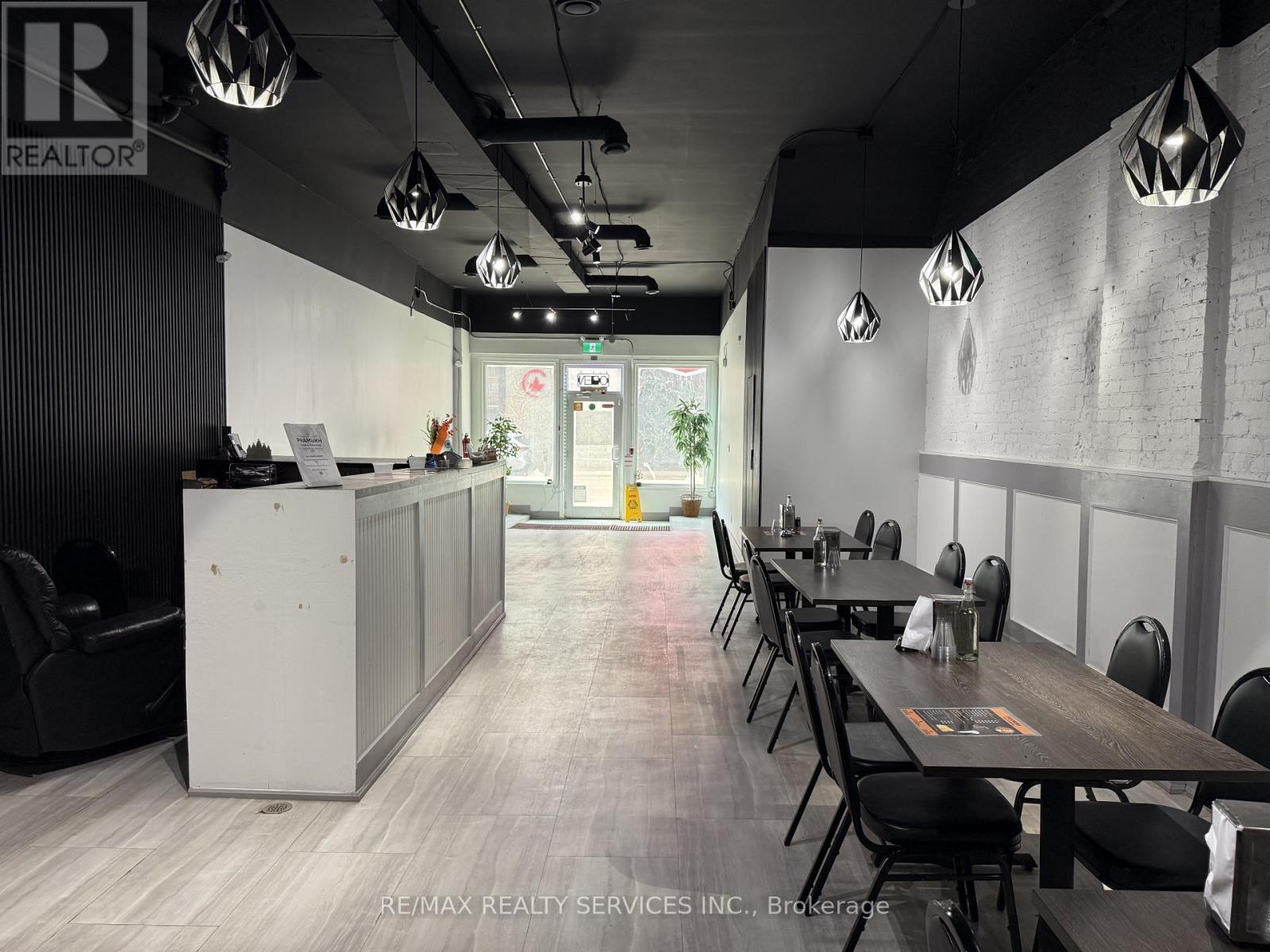 364 Richmond Street, London East, ON