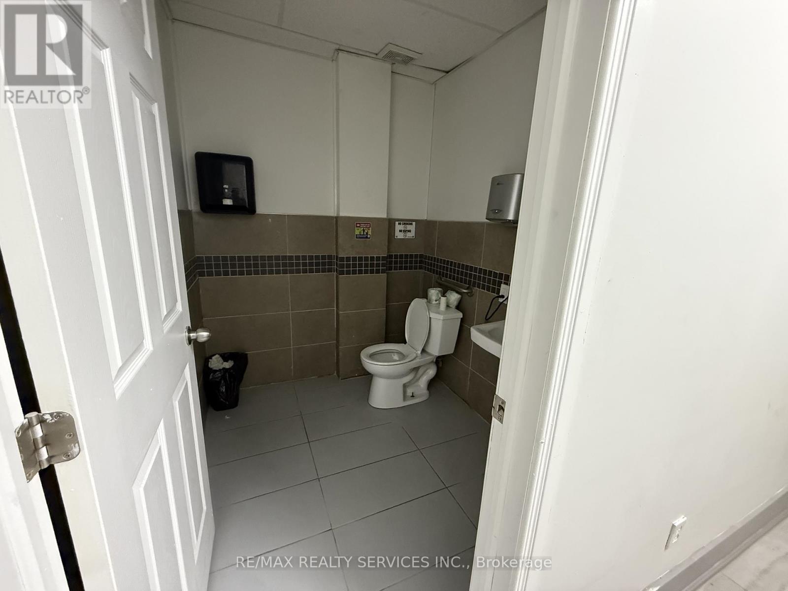 364 Richmond Street, London East, ON