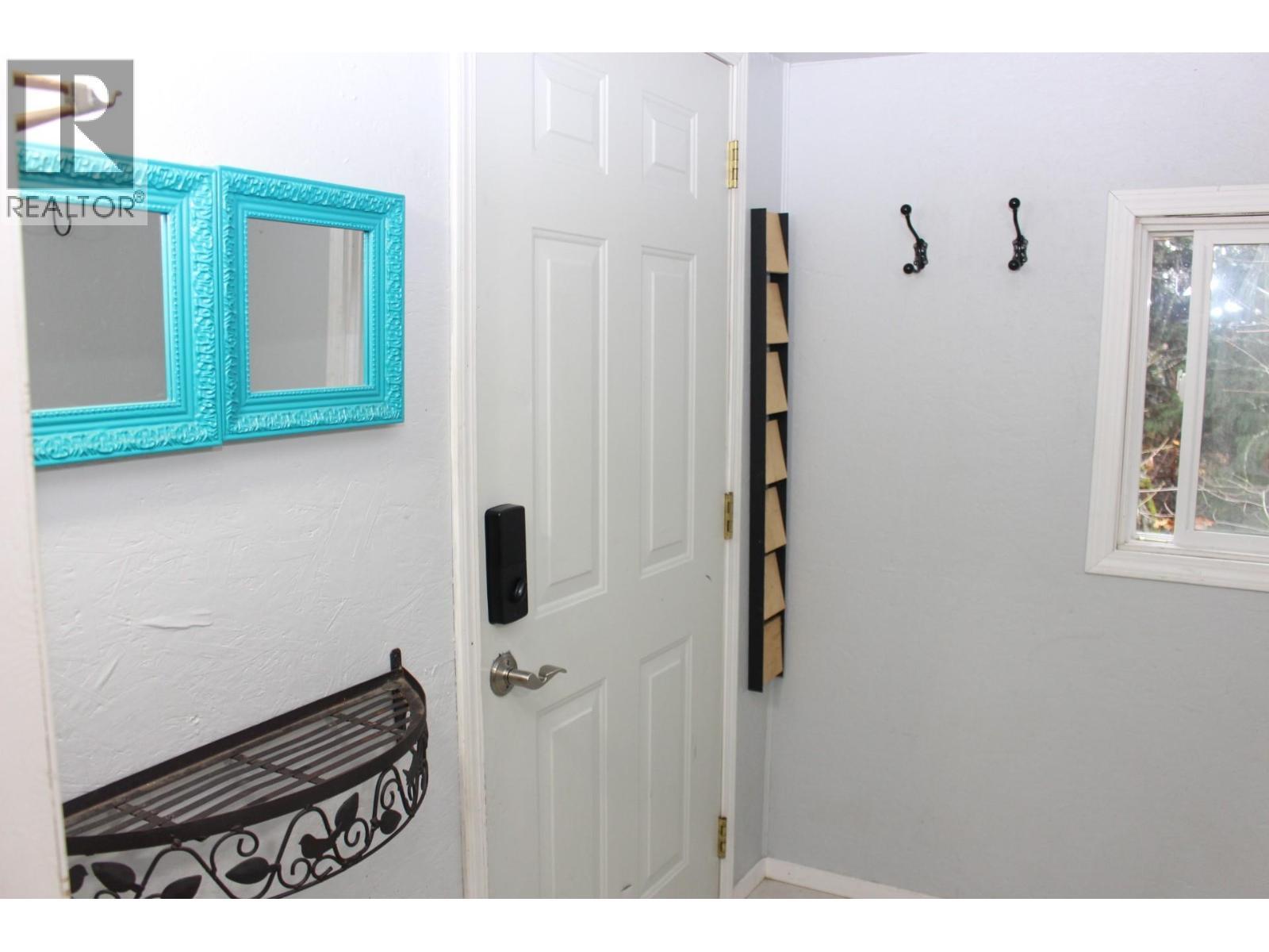 127 Mill Road, Fruitvale, BC