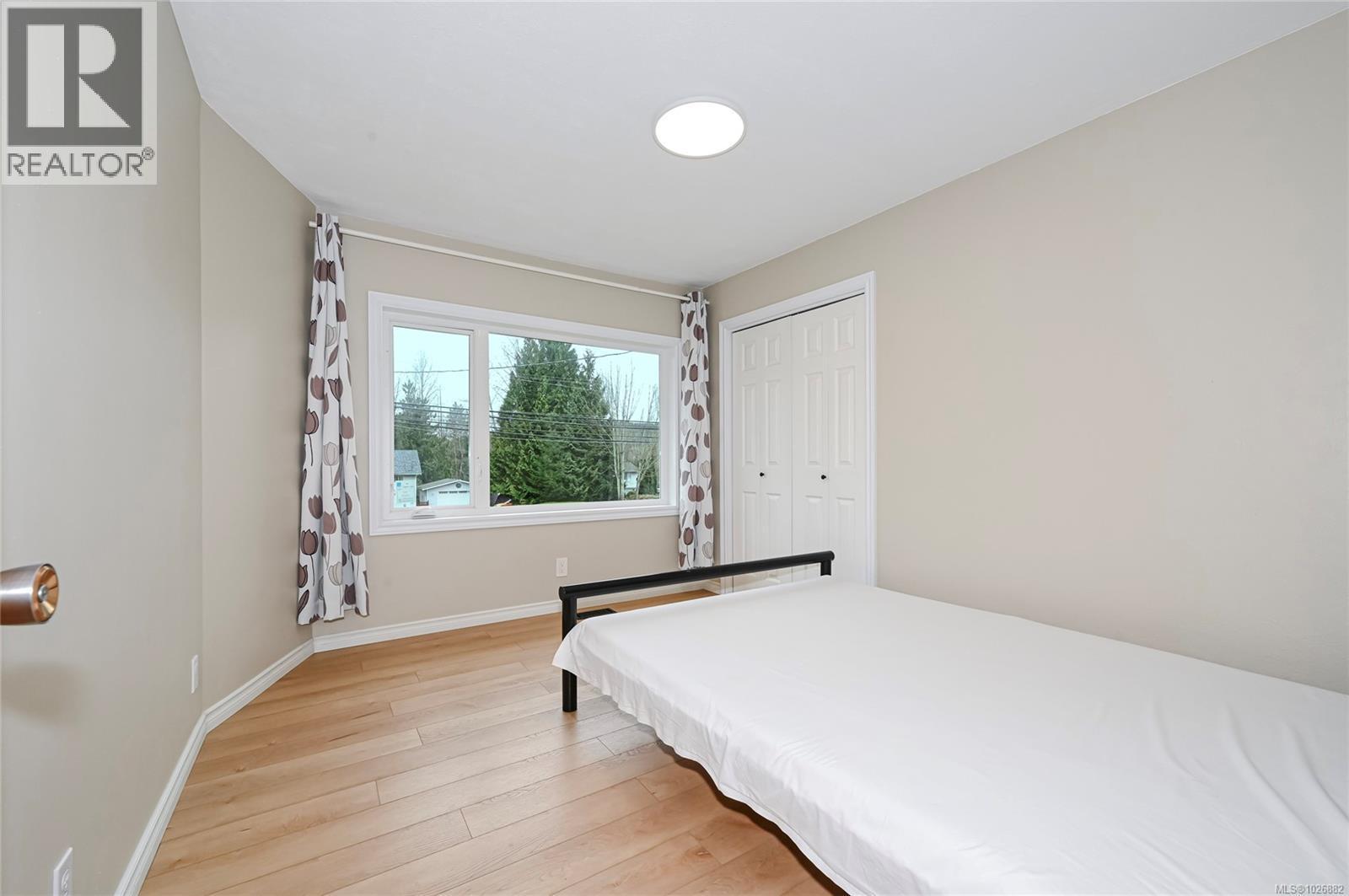 1667 Extension Rd, Nanaimo, BC - Indoor Photo Showing Bedroom