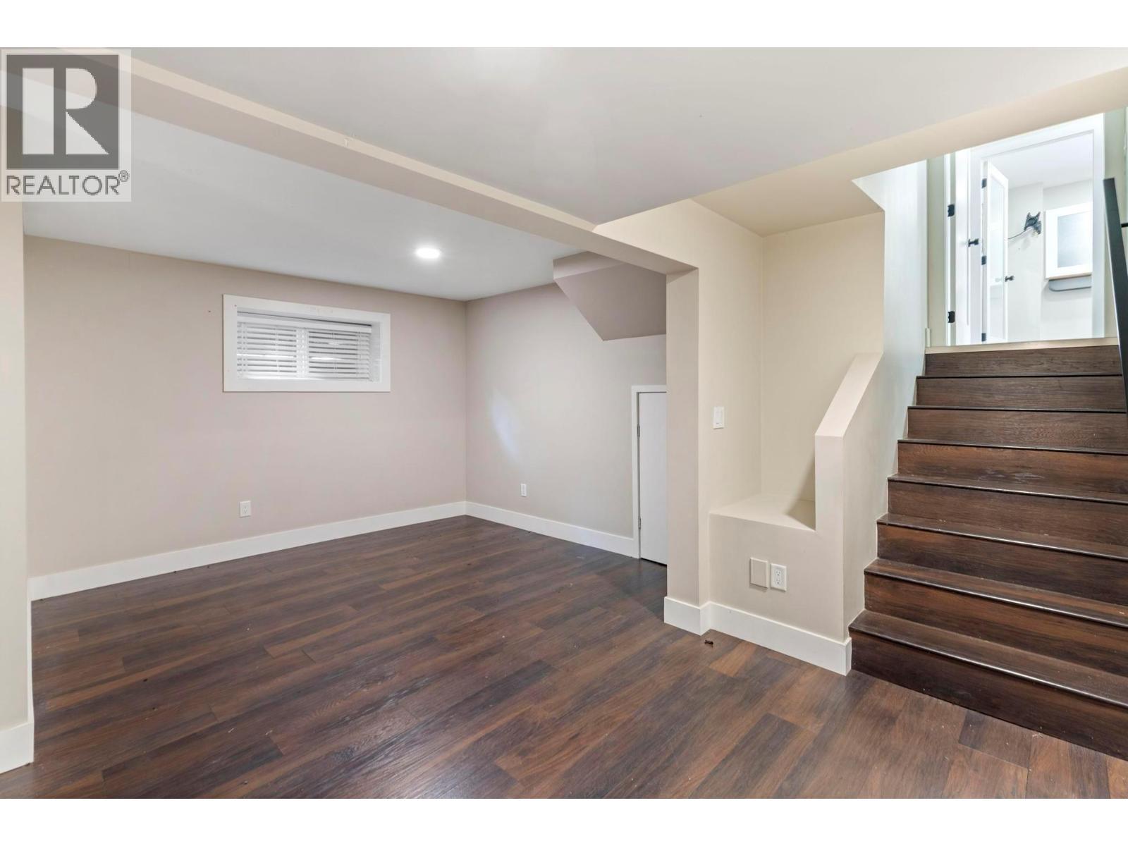 612 Thorneloe Road, Kelowna, BC - Indoor