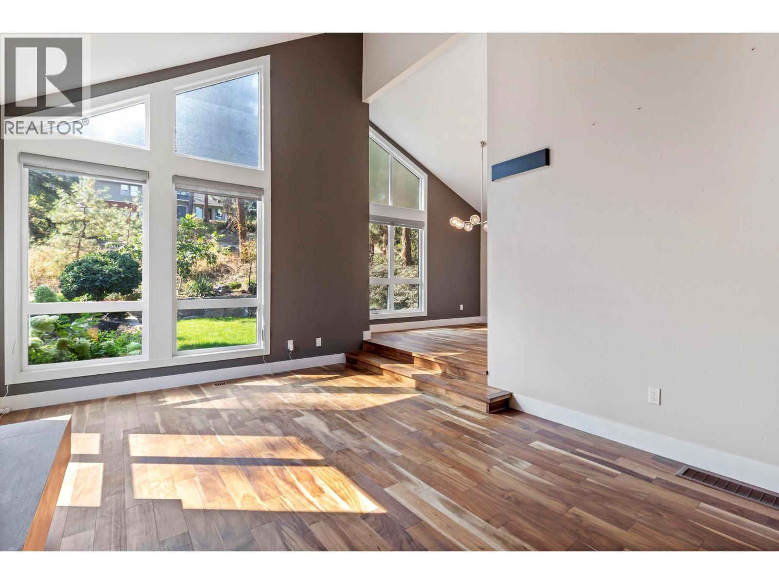 612 Thorneloe Road, Kelowna, BC - Indoor Photo Showing Other Room