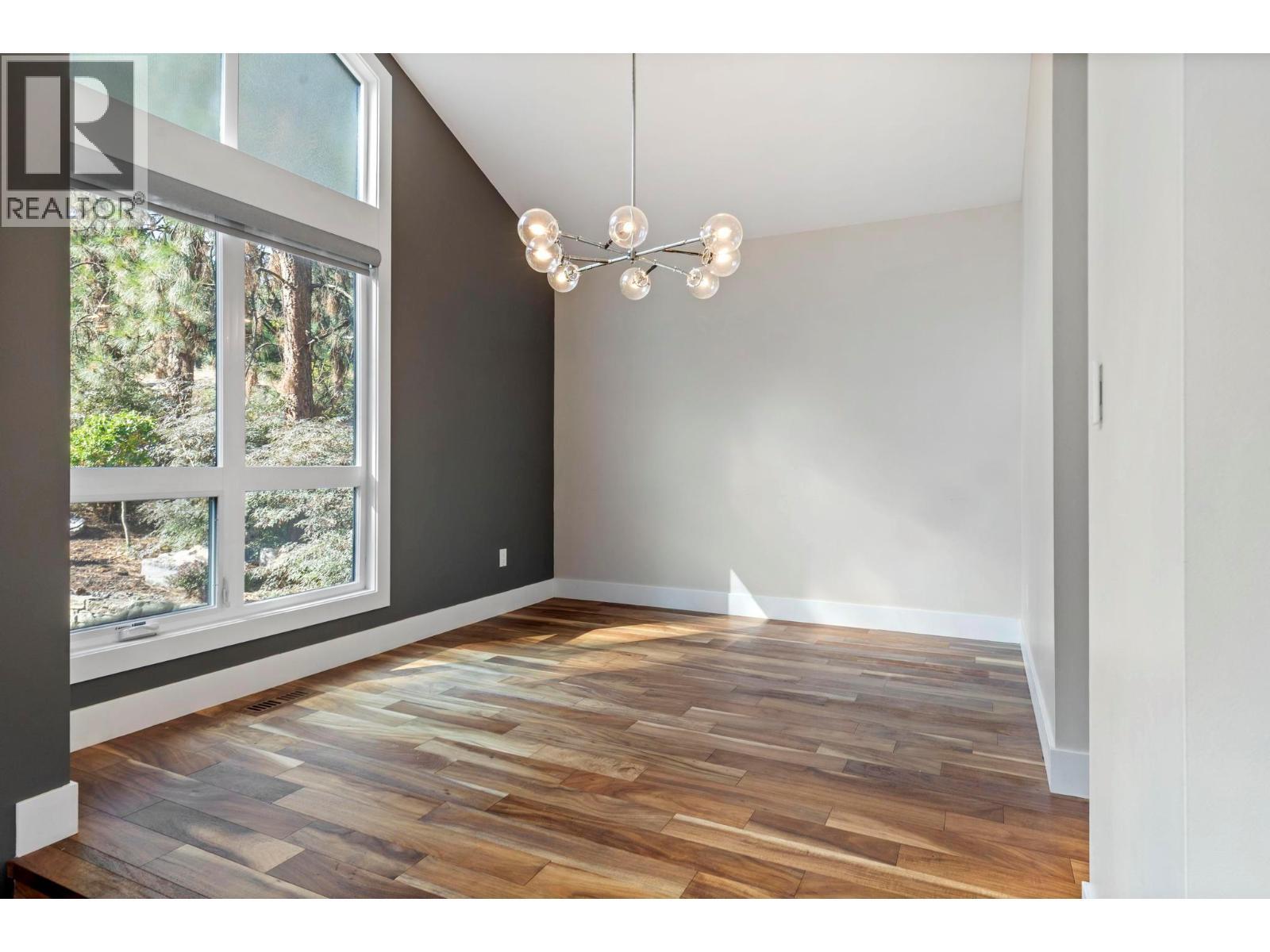 612 Thorneloe Road, Kelowna, BC - Indoor Photo Showing Other Room