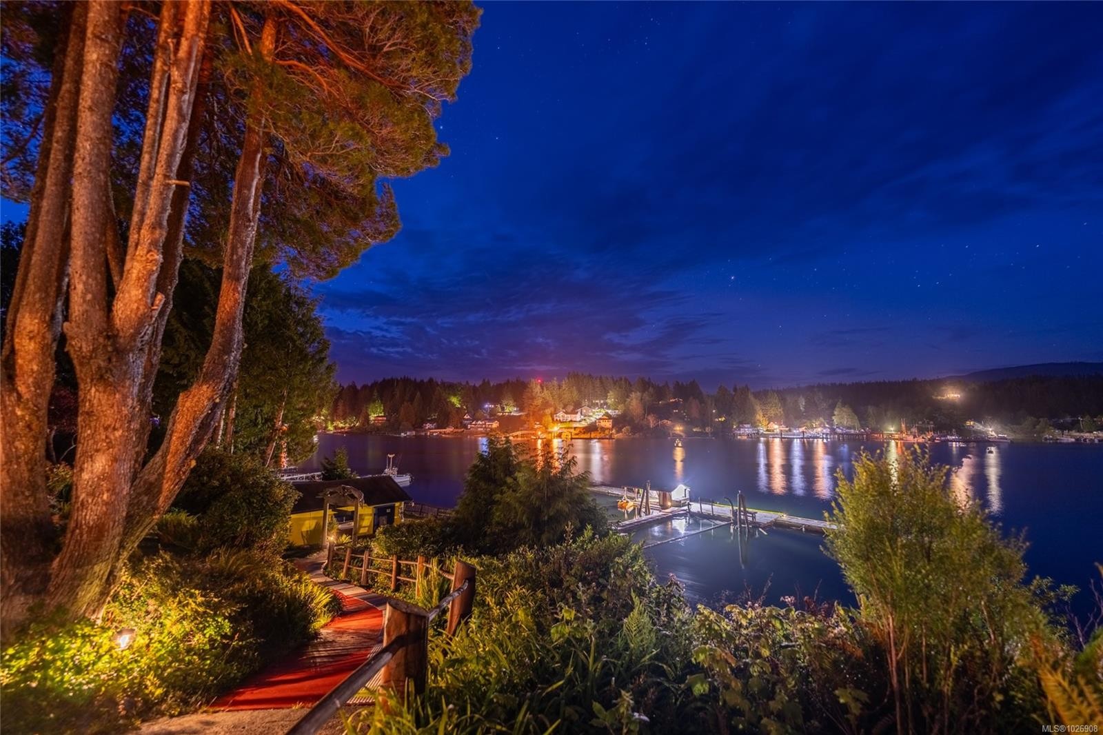 380 Cape Beale Trail, Bamfield, BC