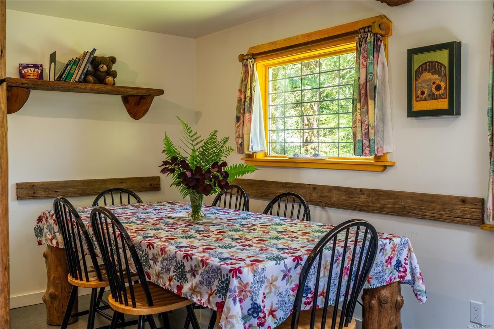 380 Cape Beale Trail, Bamfield, BC