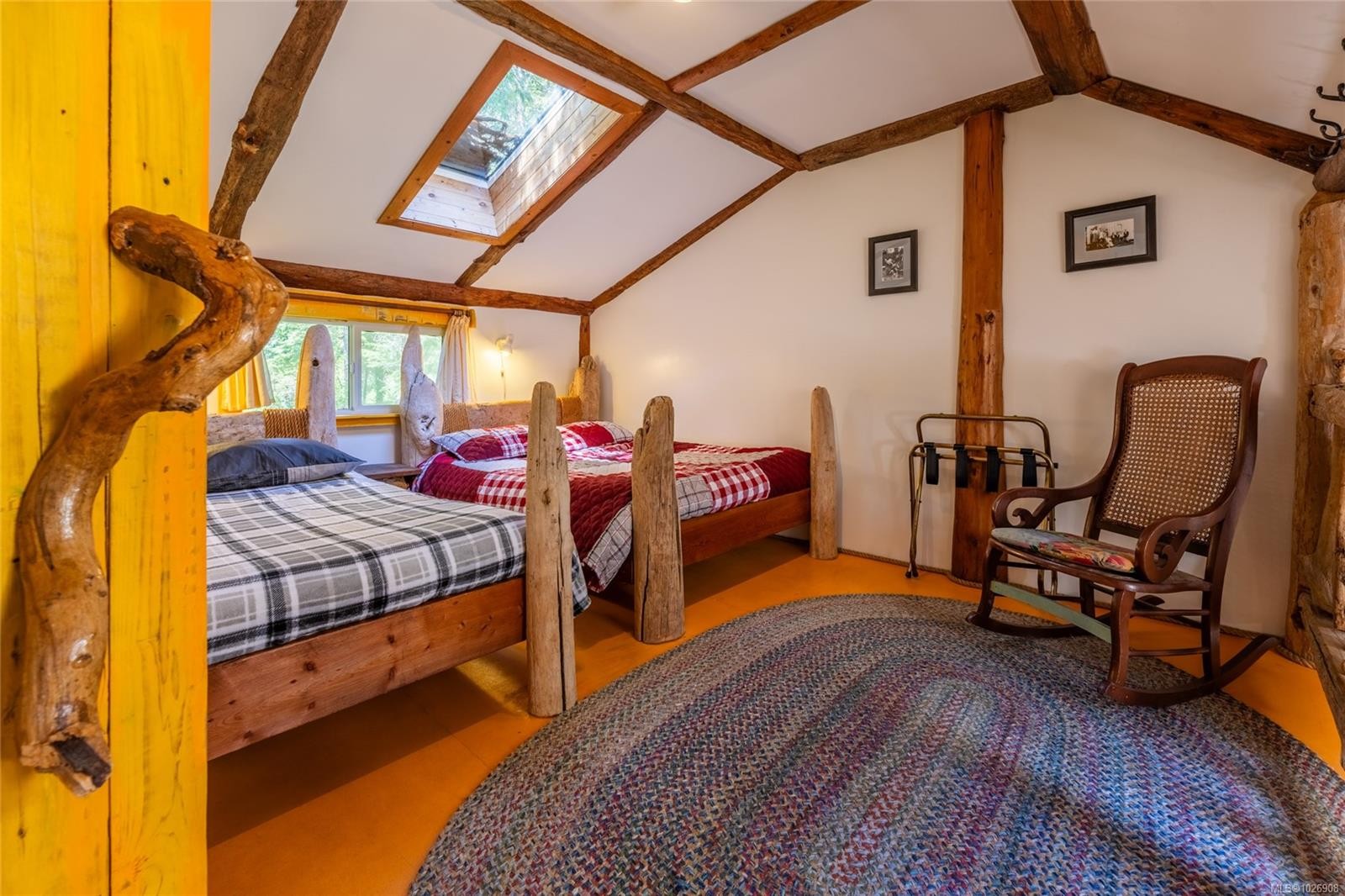 380 Cape Beale Trail, Bamfield, BC