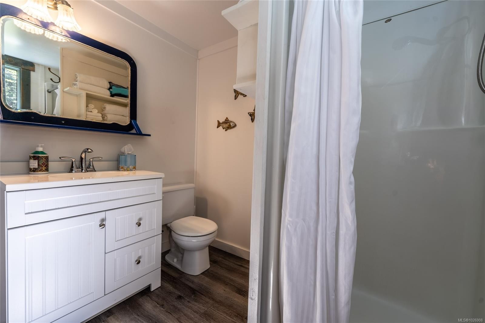 380 Cape Beale Trail, Bamfield, BC