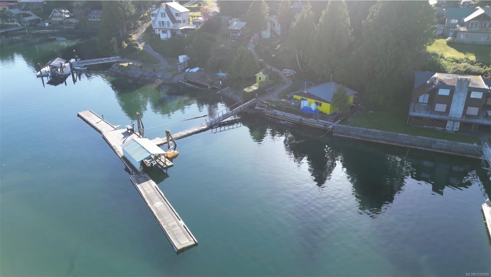 380 Cape Beale Trail, Bamfield, BC