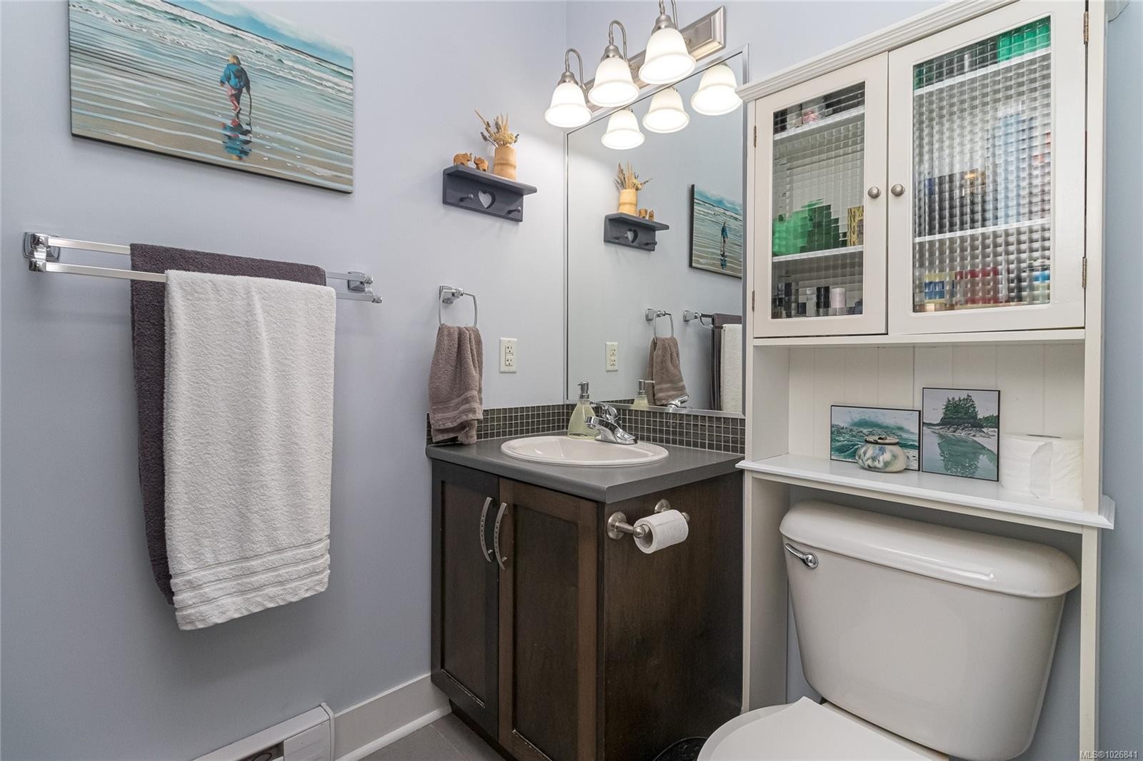 408-866 Brock Ave, Langford, BC - Indoor Photo Showing Bathroom