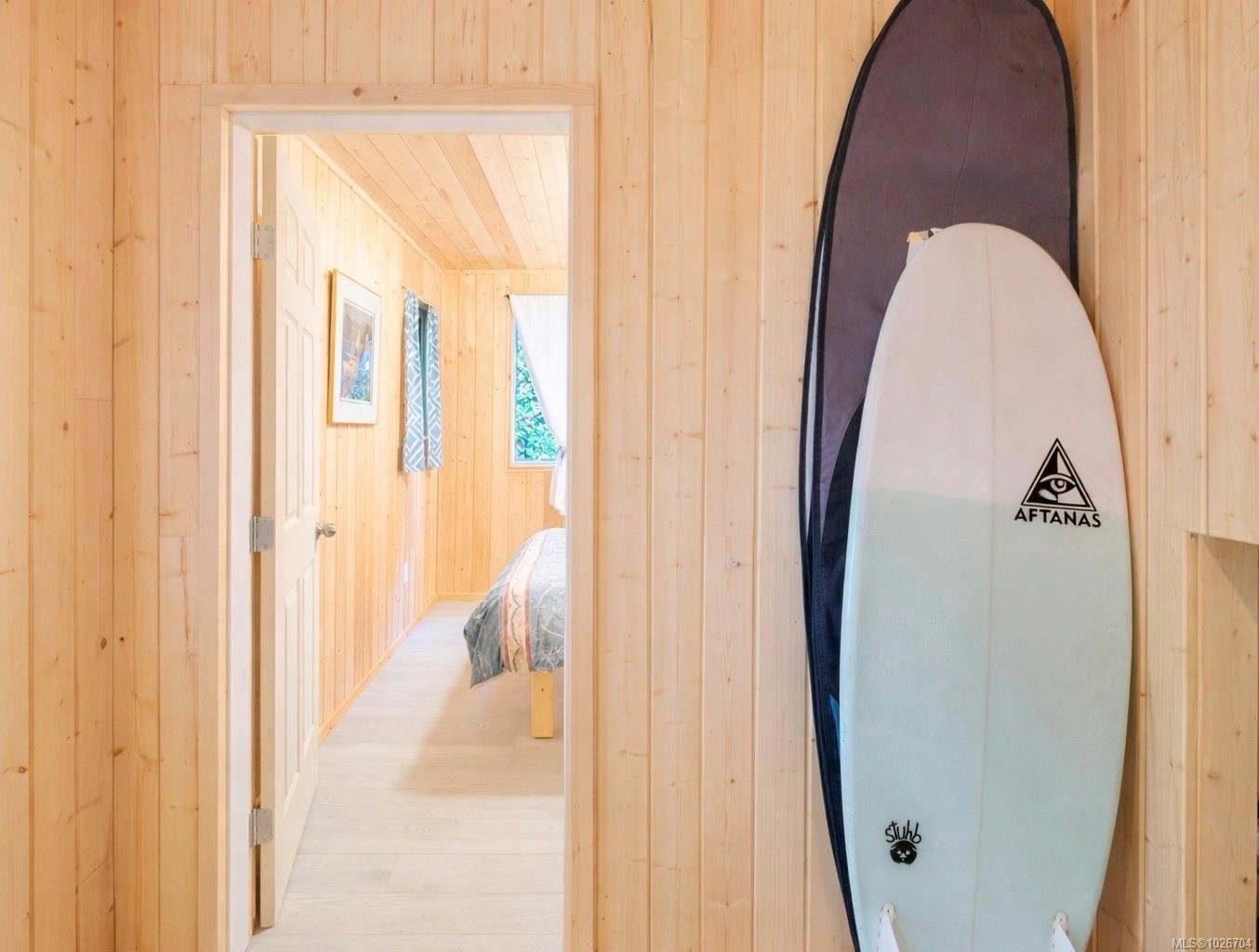 1290 Lynn Rd, Tofino, BC