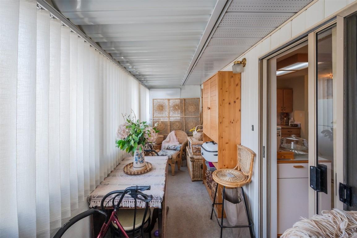 15-3096 South Main Street, Penticton, BC - Indoor Photo Showing Other Room