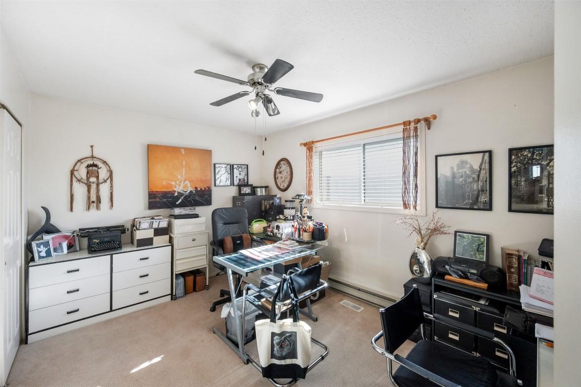 15-3096 South Main Street, Penticton, BC - Indoor