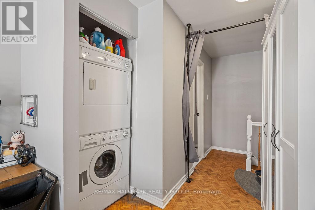 217 Dovercourt Avenue, Ottawa, ON - Indoor Photo Showing Laundry Room