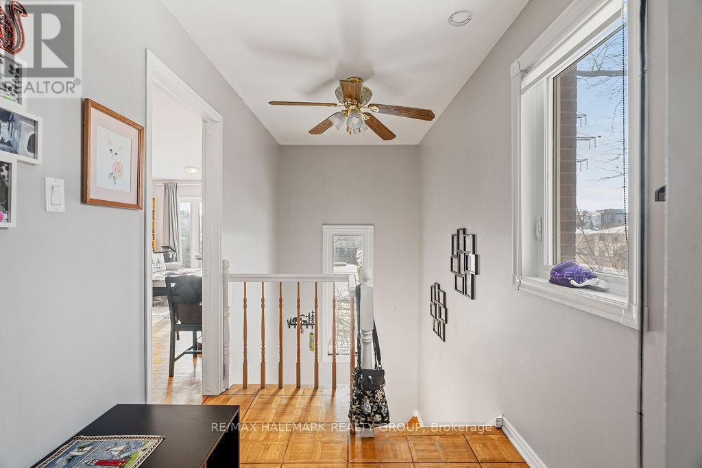 217 Dovercourt Avenue, Ottawa, ON - Indoor Photo Showing Other Room