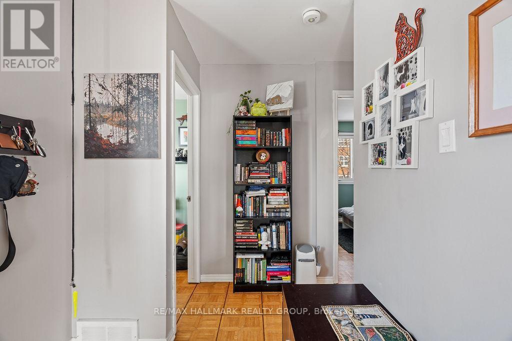 217 Dovercourt Avenue, Ottawa, ON - Indoor Photo Showing Other Room