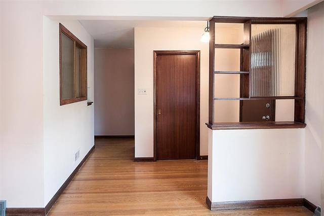 1418 Somerville Ave, Winnipeg, MB