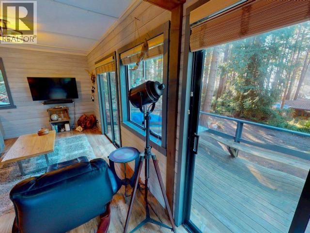 1283 Tennyson Rd, Savary Island, BC - Outdoor With Deck Patio Veranda With Exterior