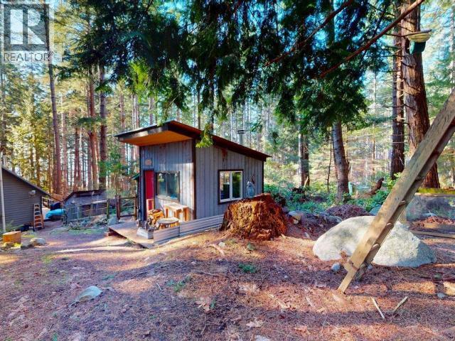 1283 Tennyson Rd, Savary Island, BC - Outdoor