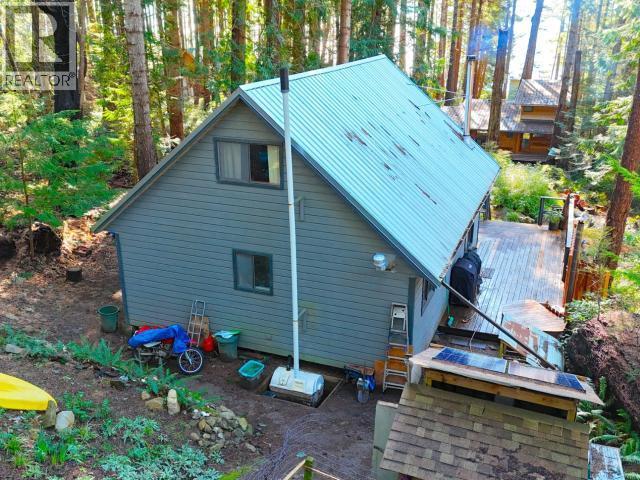 1283 Tennyson Rd, Savary Island, BC - Outdoor With Exterior